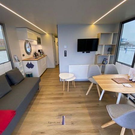 Hausboot Fjord Vela Mit Biosauna In Barth Exterior foto